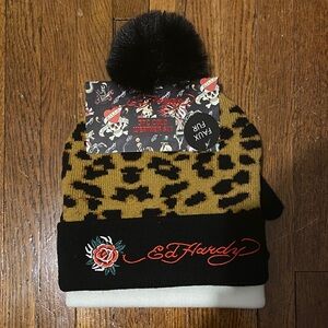 NWT Ed Hardy 3 Pc Cold Weather Set - 2 Beanies & Gloves